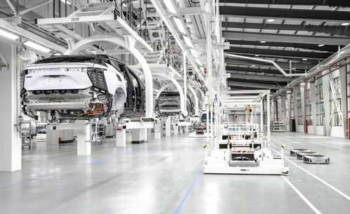 地表最強汽車工廠對外開放，網友熱議 這里還招人嗎？